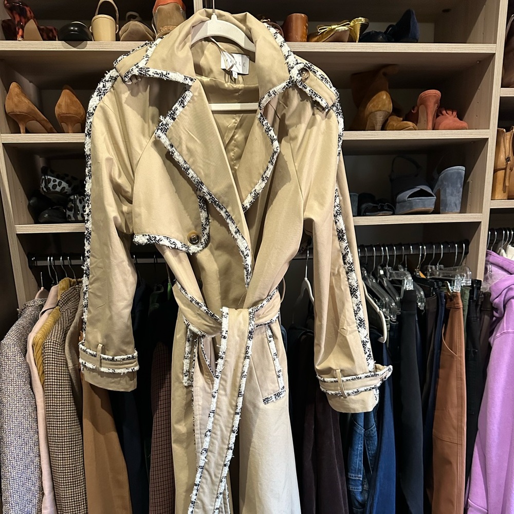 Brand new trench with tweed piping. Tag in pocket.